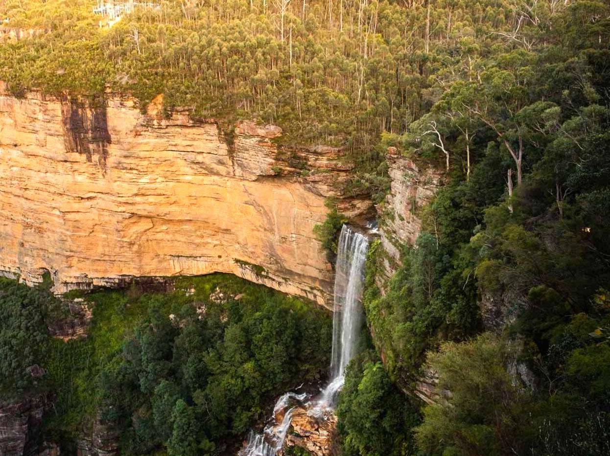 Experience the Wonder of Katoomba Falls